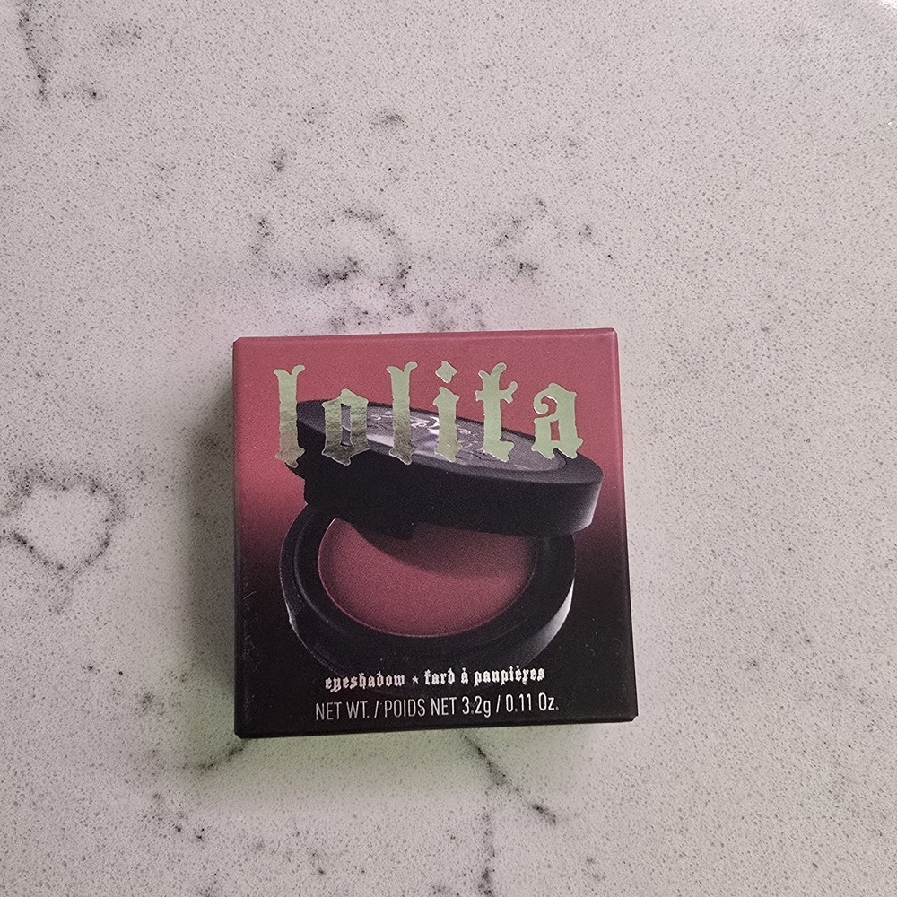 Kat Von D - Lolita Eyeshadow - Picture 2 of 4
